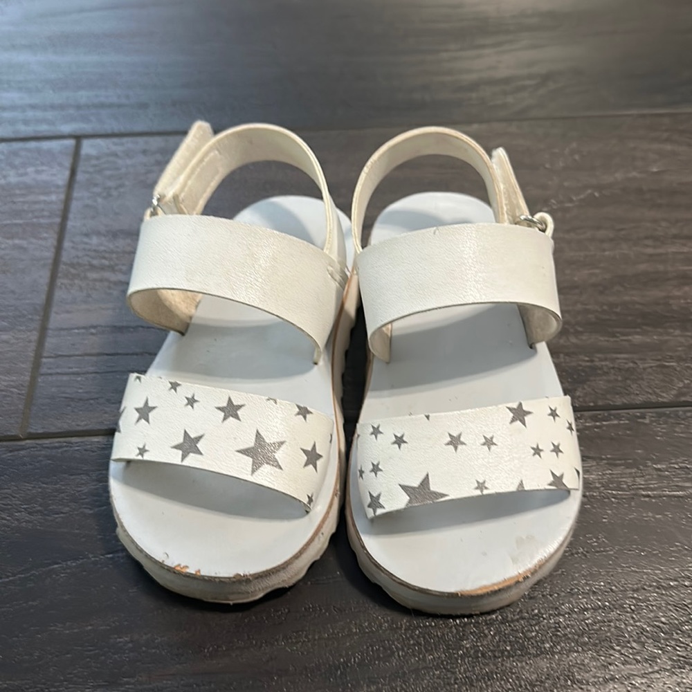 GAP | Star Sandal- Size 5
